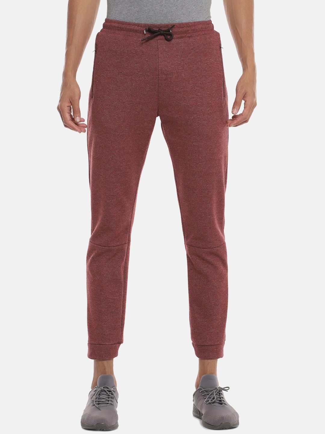 

Campus Sutra Men Maroon Solid Cotton Joggers
