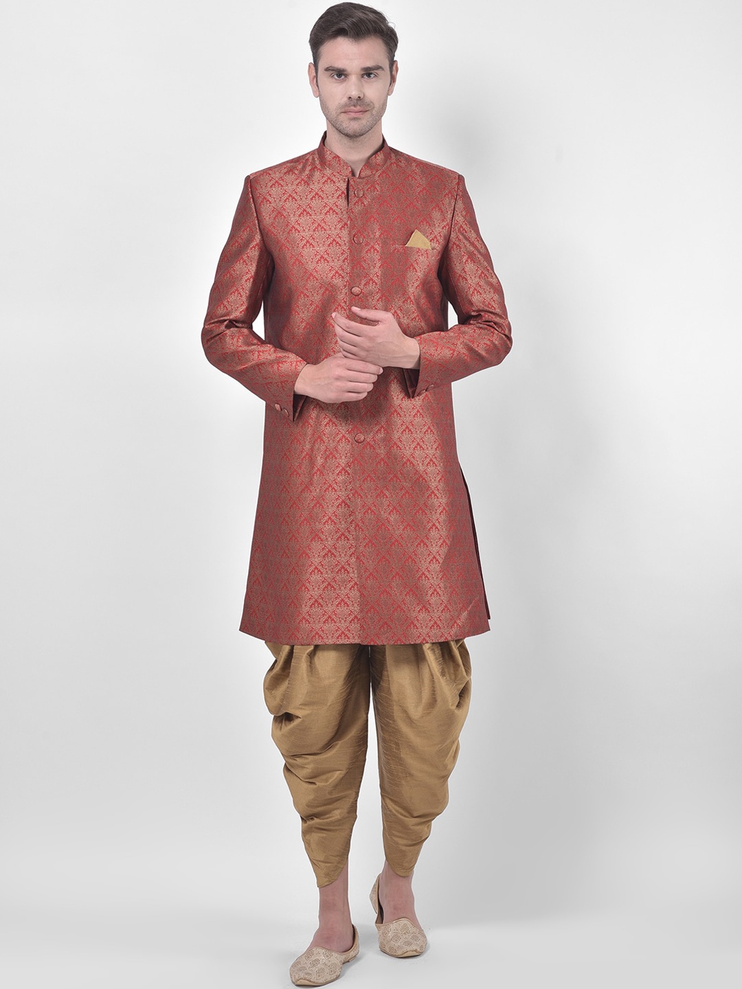 

DEYANN Men Red & Brown Woven-Design Jacquard & Dupion Silk Sherwani Set