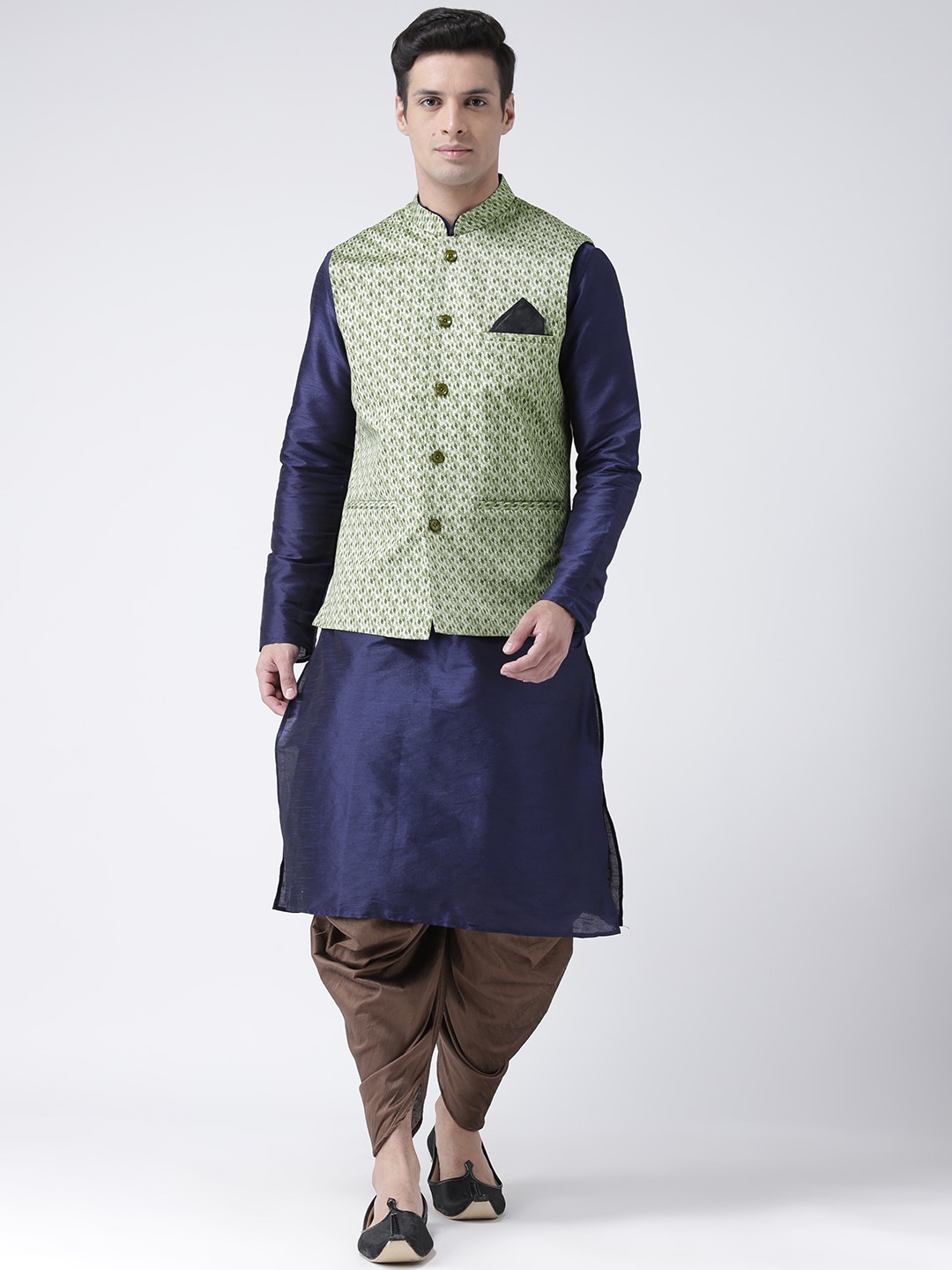 

DEYANN Men Blue & Brown Solid Kurta with Patiala & Nehru Jacket