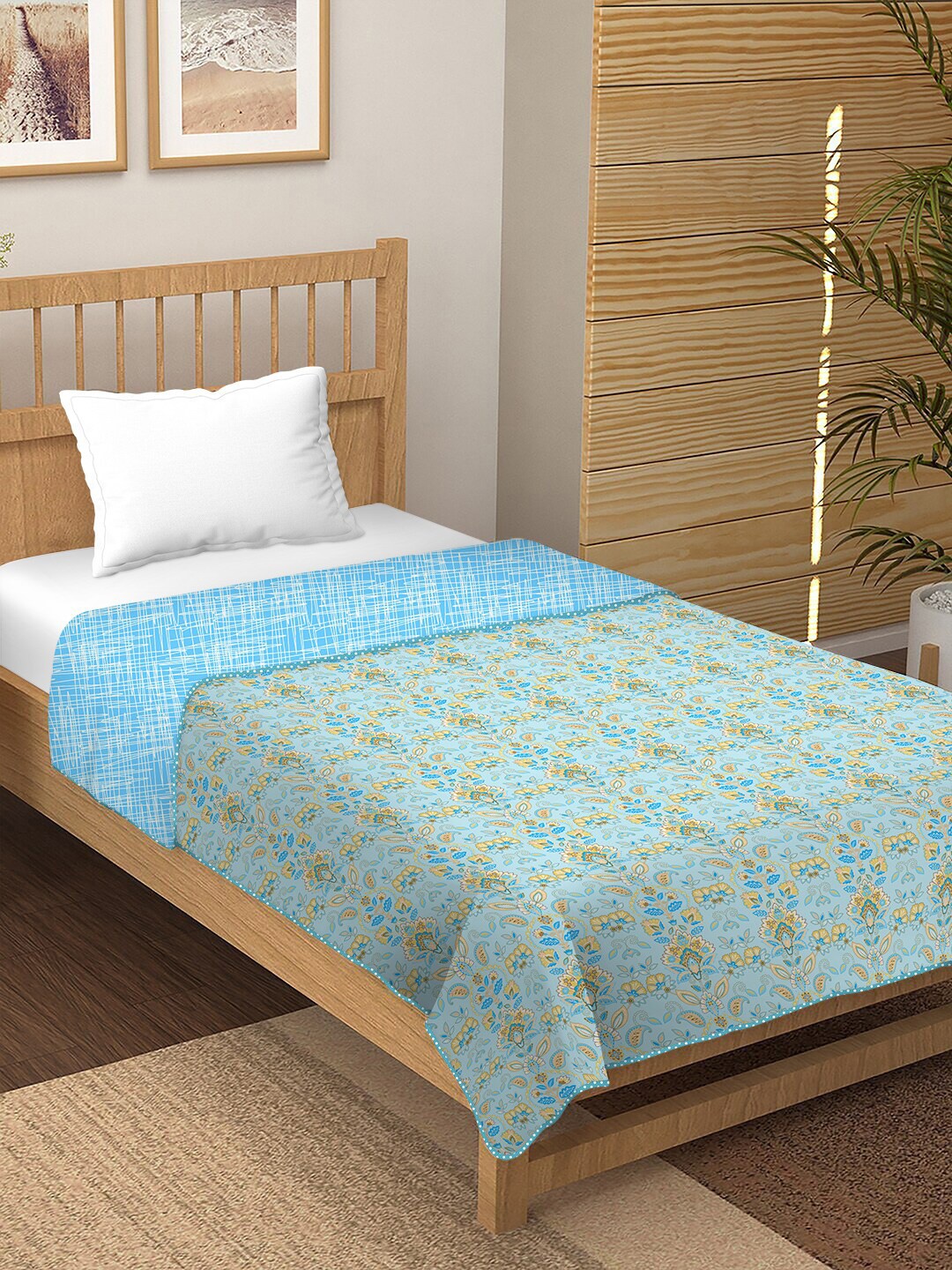 

BELLA CASA Blue & Tan Ethnic Motifs AC Room 180 GSM Single Bed Dohar