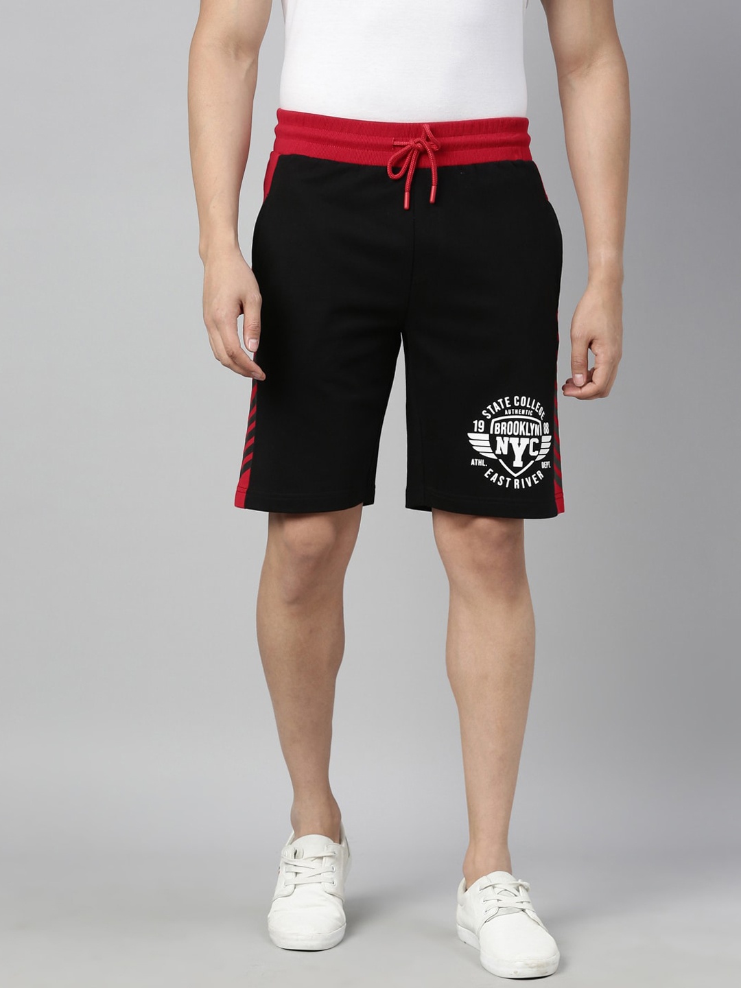 

3PIN Men Black Colourblocked Regular Fit Regular Shorts