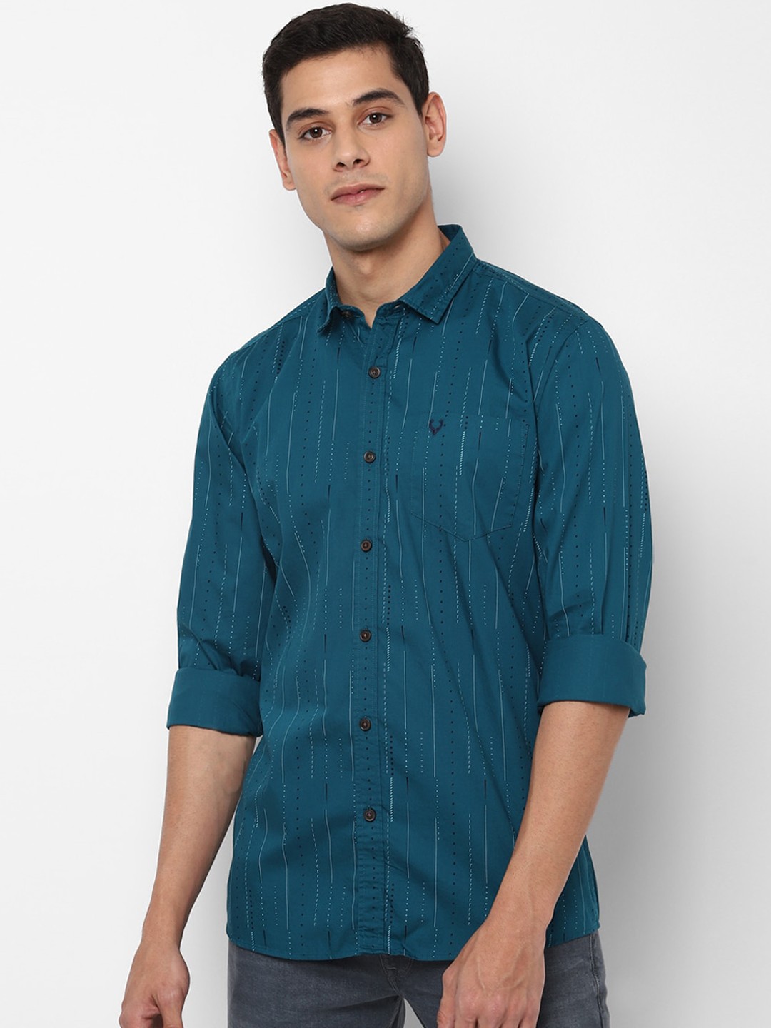 

Allen Solly Sport Men Teal Regular Fit Striped Casual Cotton Shirt