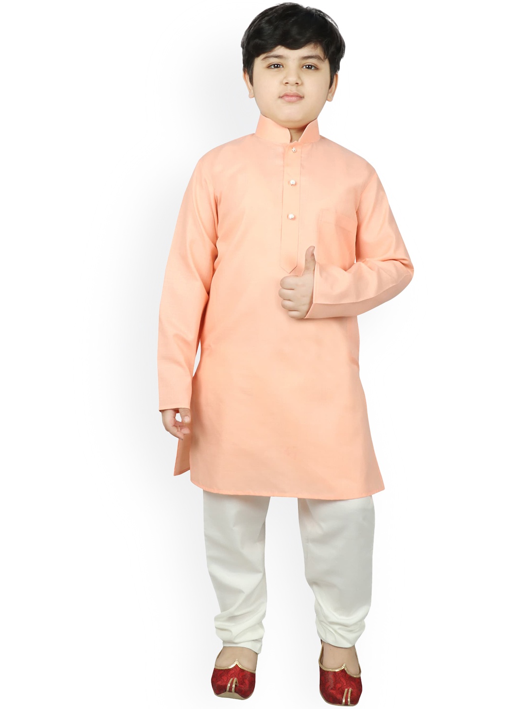 

SG YUVRAJ Boys Peach-Coloured & White Solid Kurta with Pyjamas