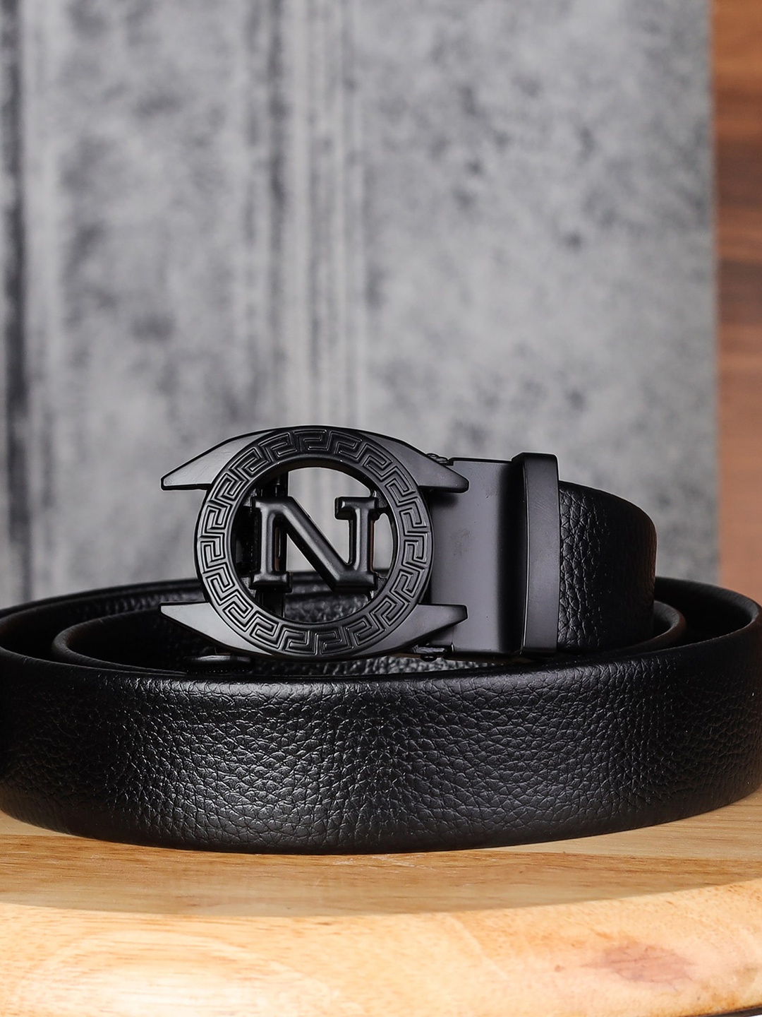 

Kastner Men Black Textured Belt