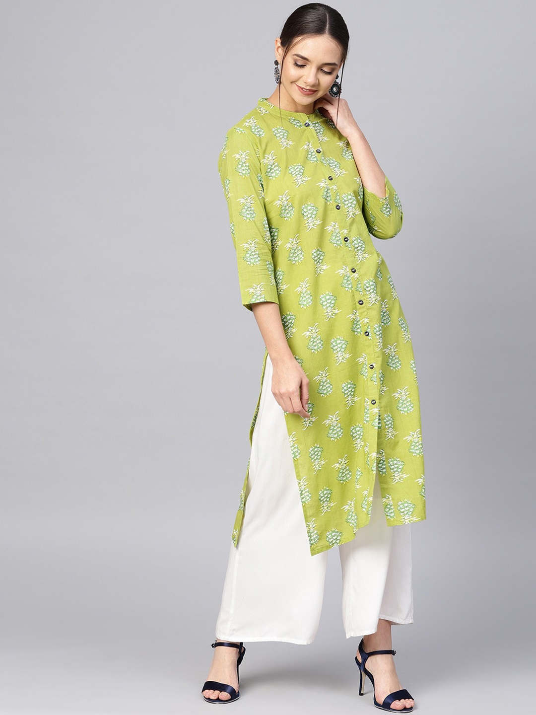 

Varanga Women Green Ethnic Motifs Printed Kurta