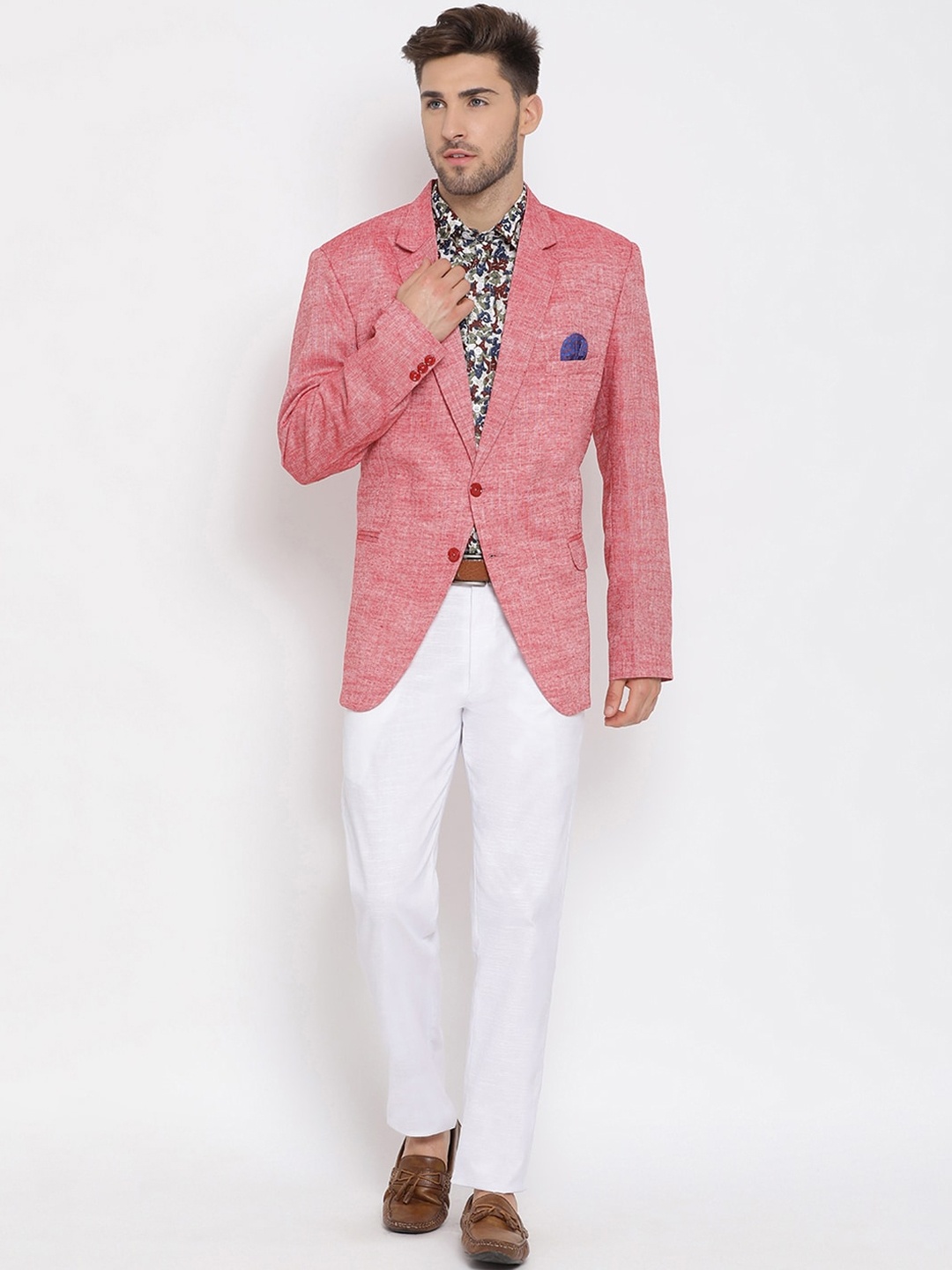 

hangup trend Men Red & White Linen Solid Single-Breasted Three-Piece Suit