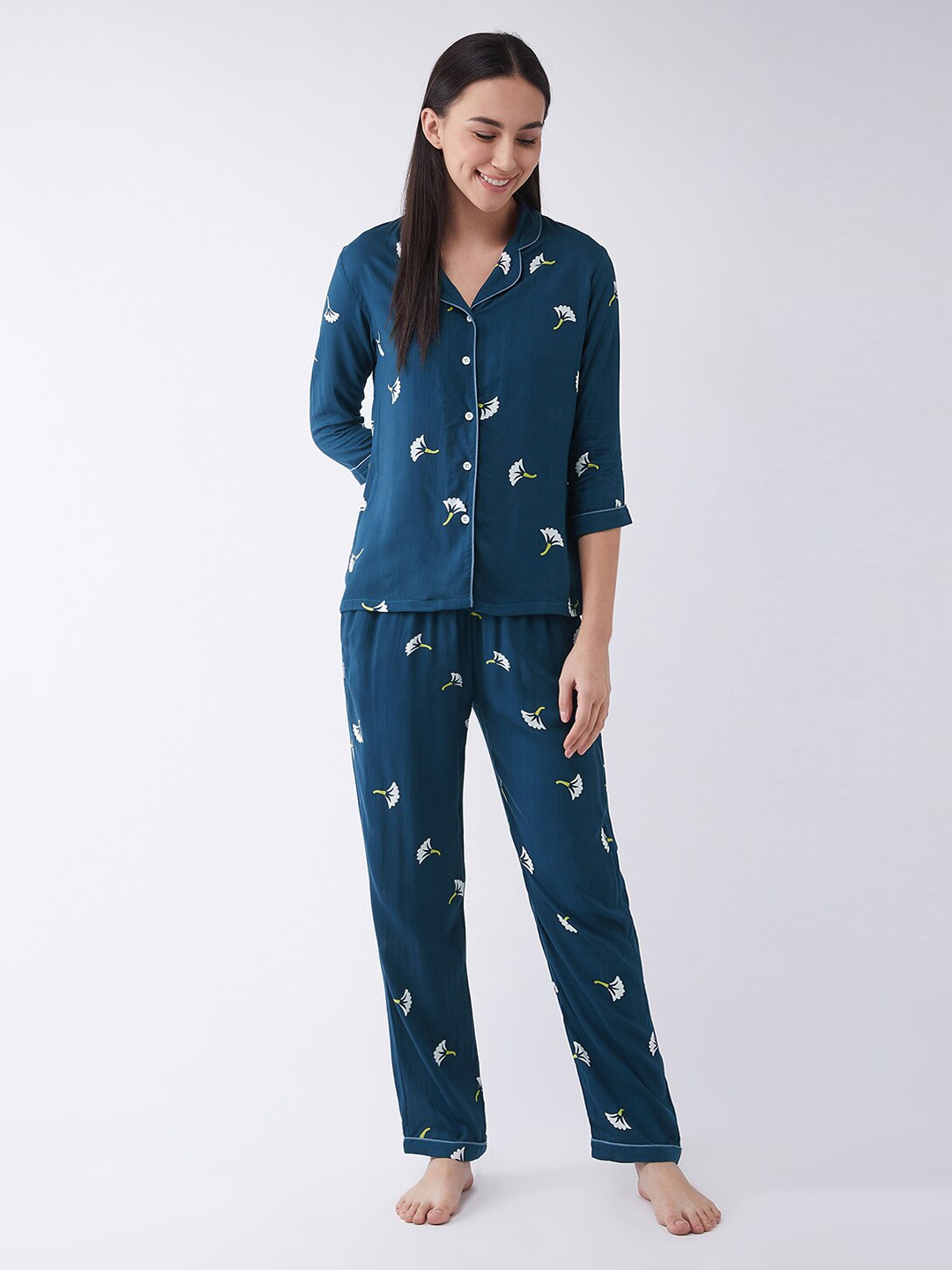 

Miss Chase Women Teal Blue & White Printed Night suit