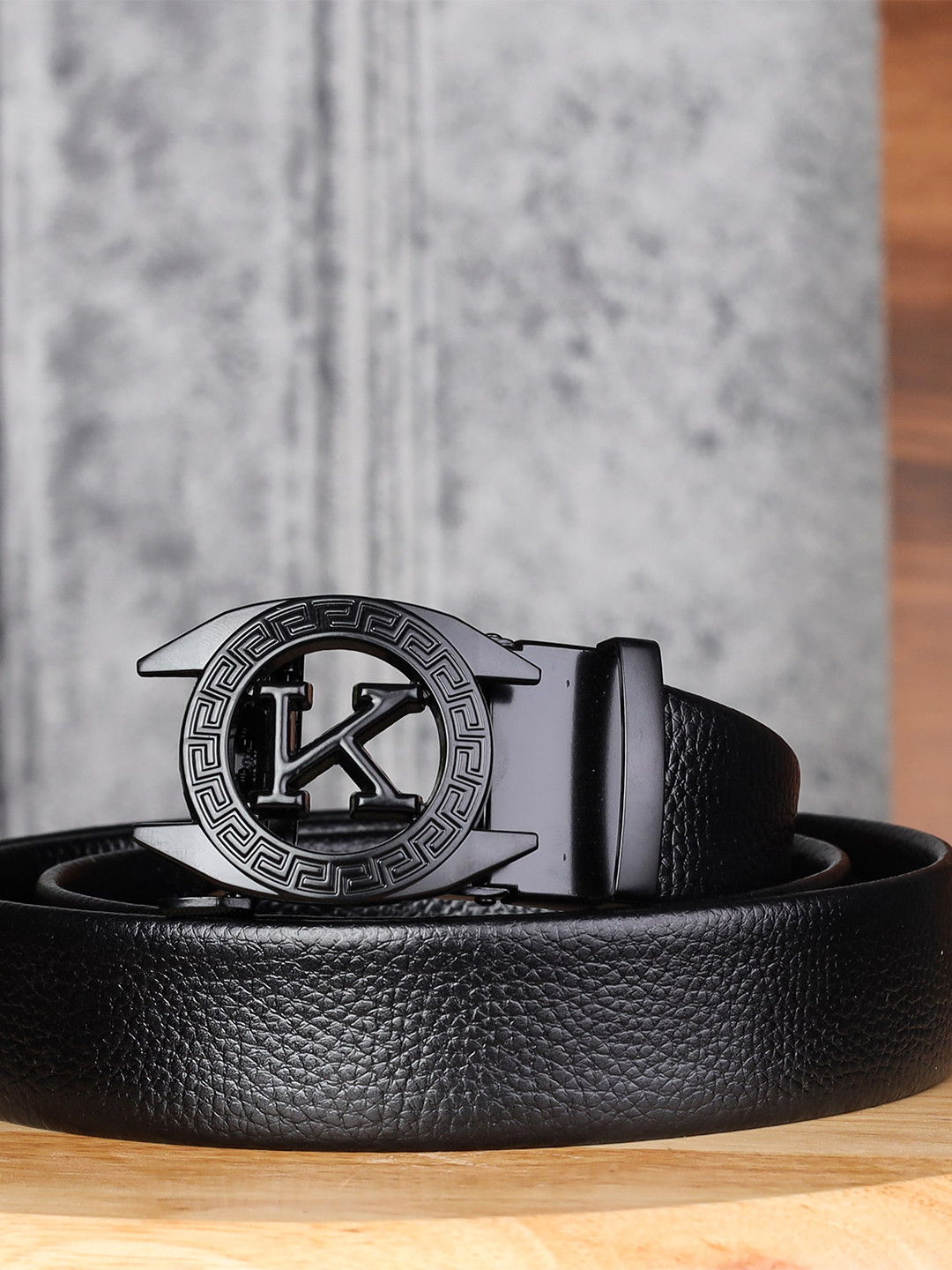 

Kastner Men Black Textured Belt