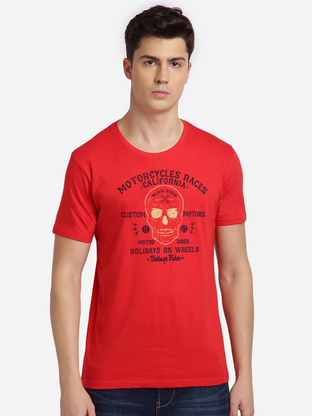

MASH UNLIMITED Men Red & Black Graphic Print Slim-Fit Cotton Round Neck T-shirt