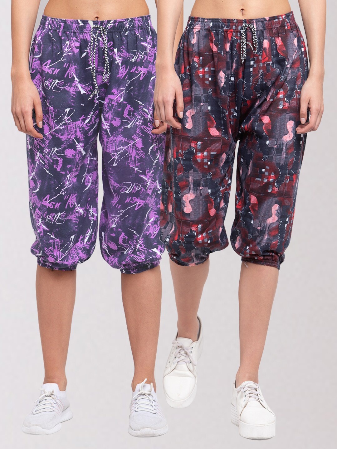 

KLOTTHE Women Pack Of 2 Purple & Black Printed Regular Fit Capris