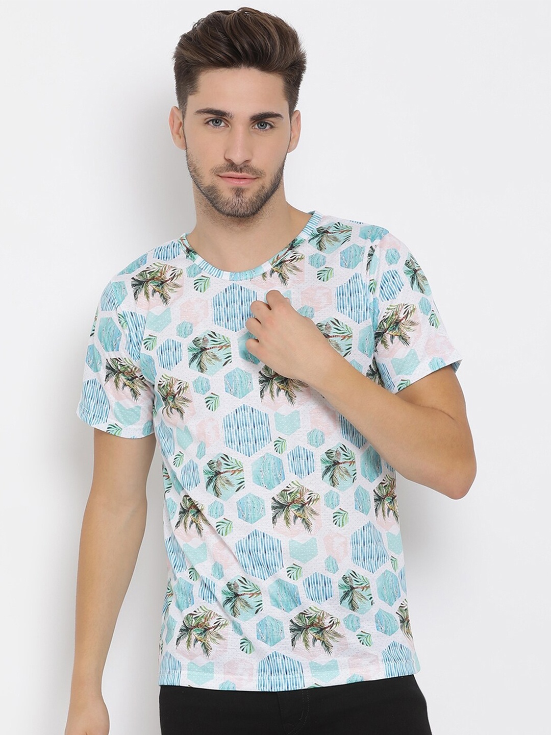 

Hangup Men Sea Green & White Printed Round Neck T-shirt