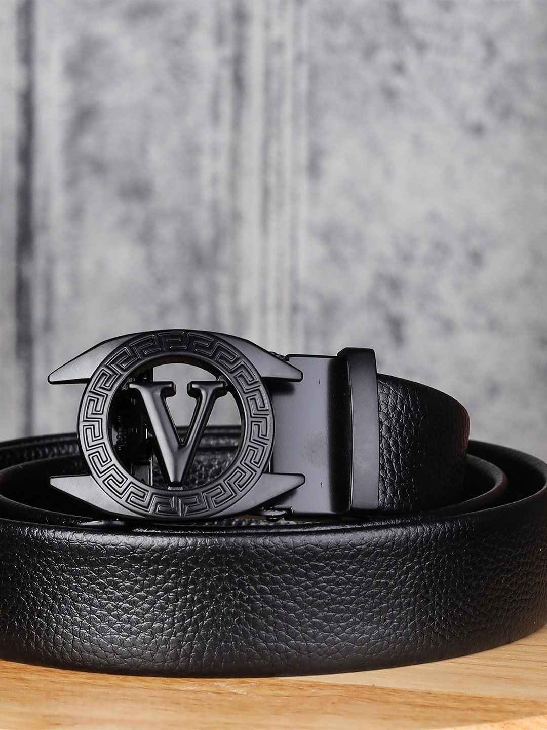 

Kastner Men Black Textured Belt