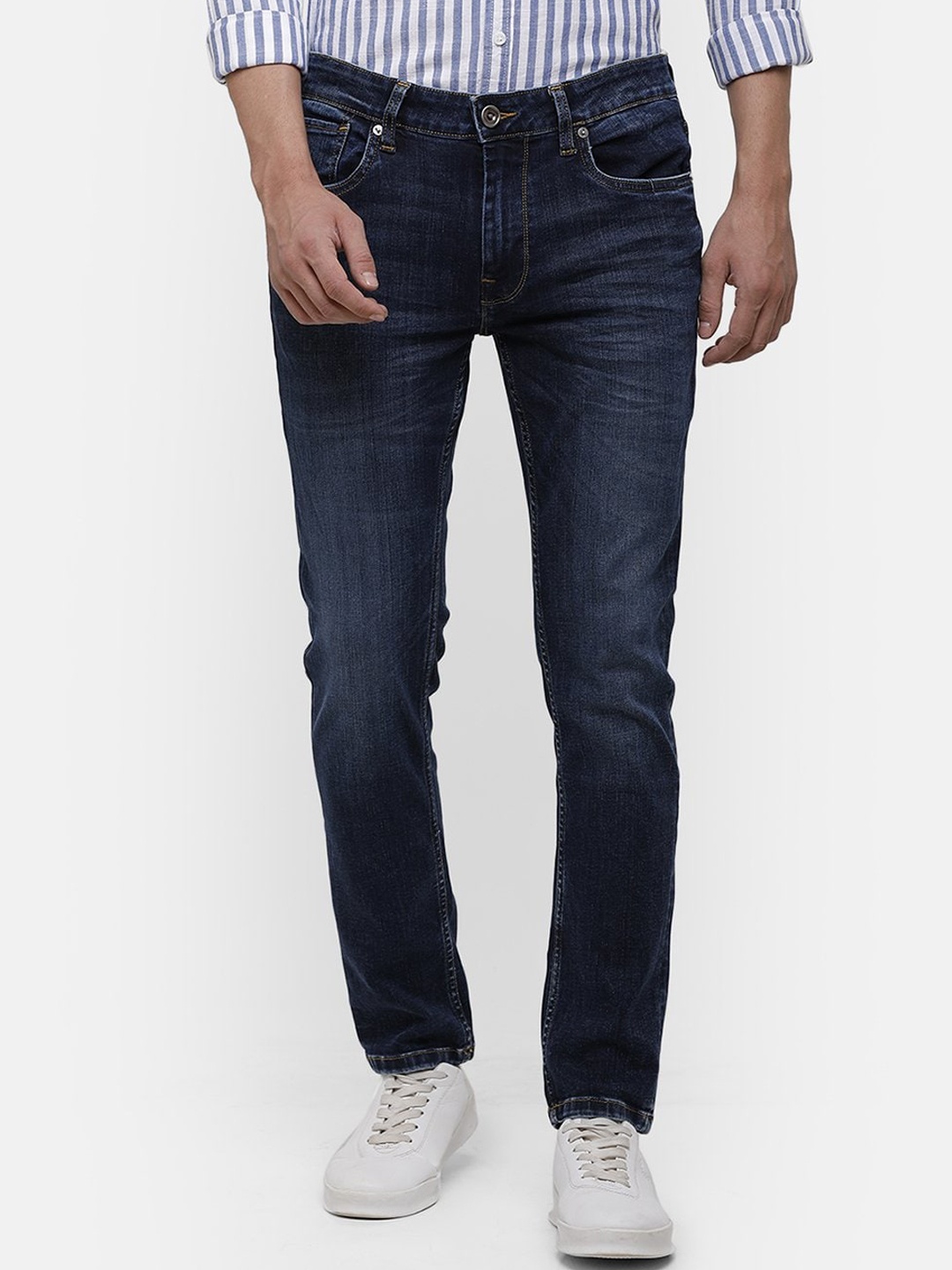 

Voi Jeans Men Blue Skinny Fit Mid-Rise Clean Look Jeans
