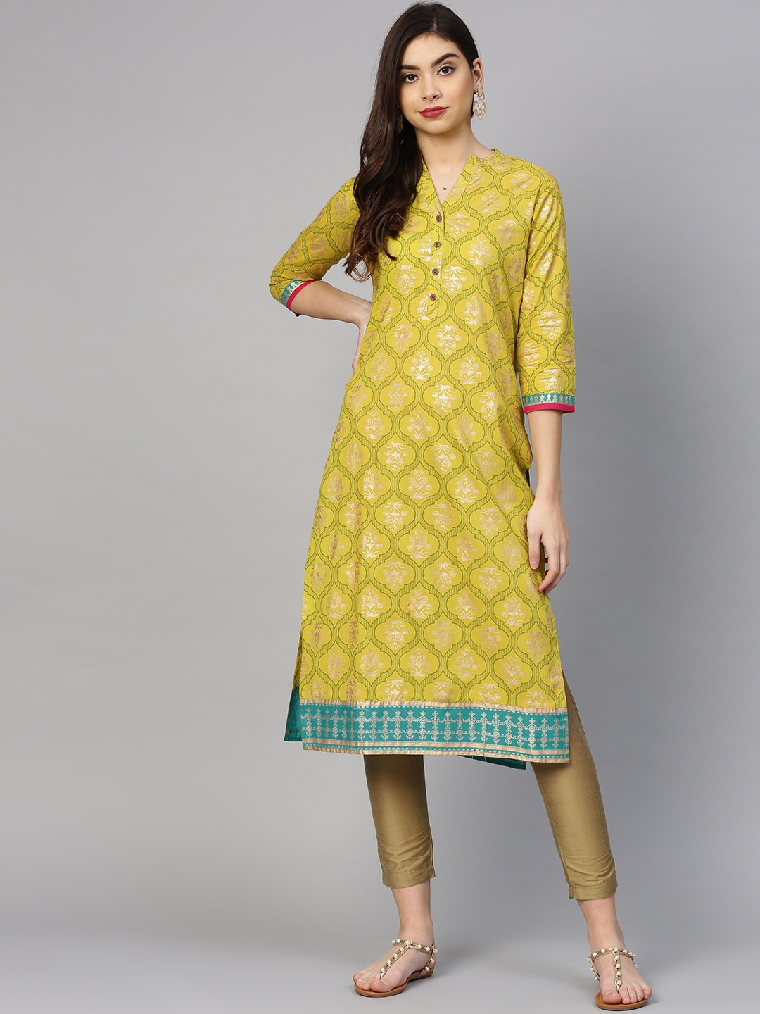 

Varanga Women Green Ethnic Motifs Printed Cotton Kurta
