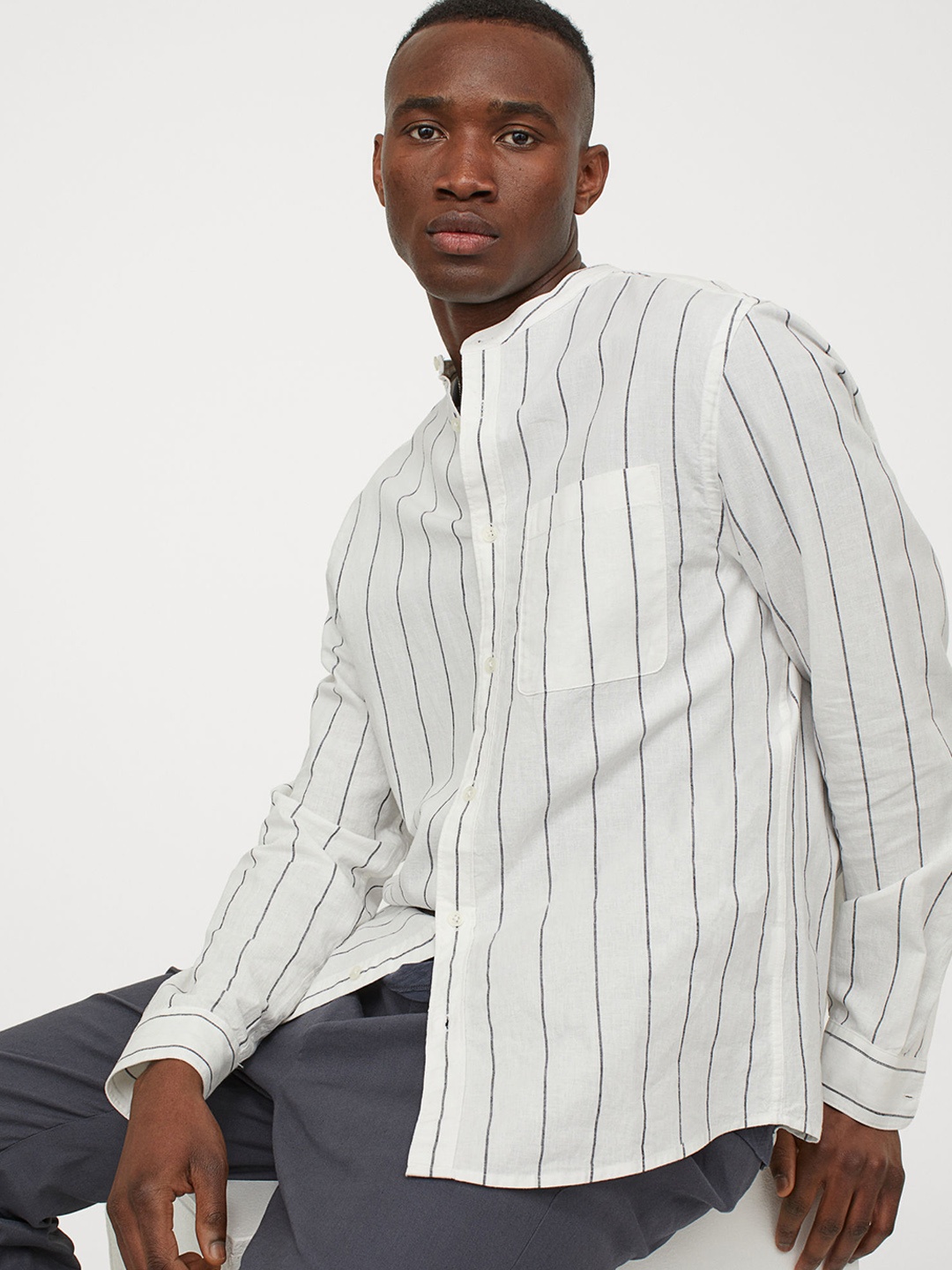 

H&M Men White Striped Grandad Shirt Regular Fit