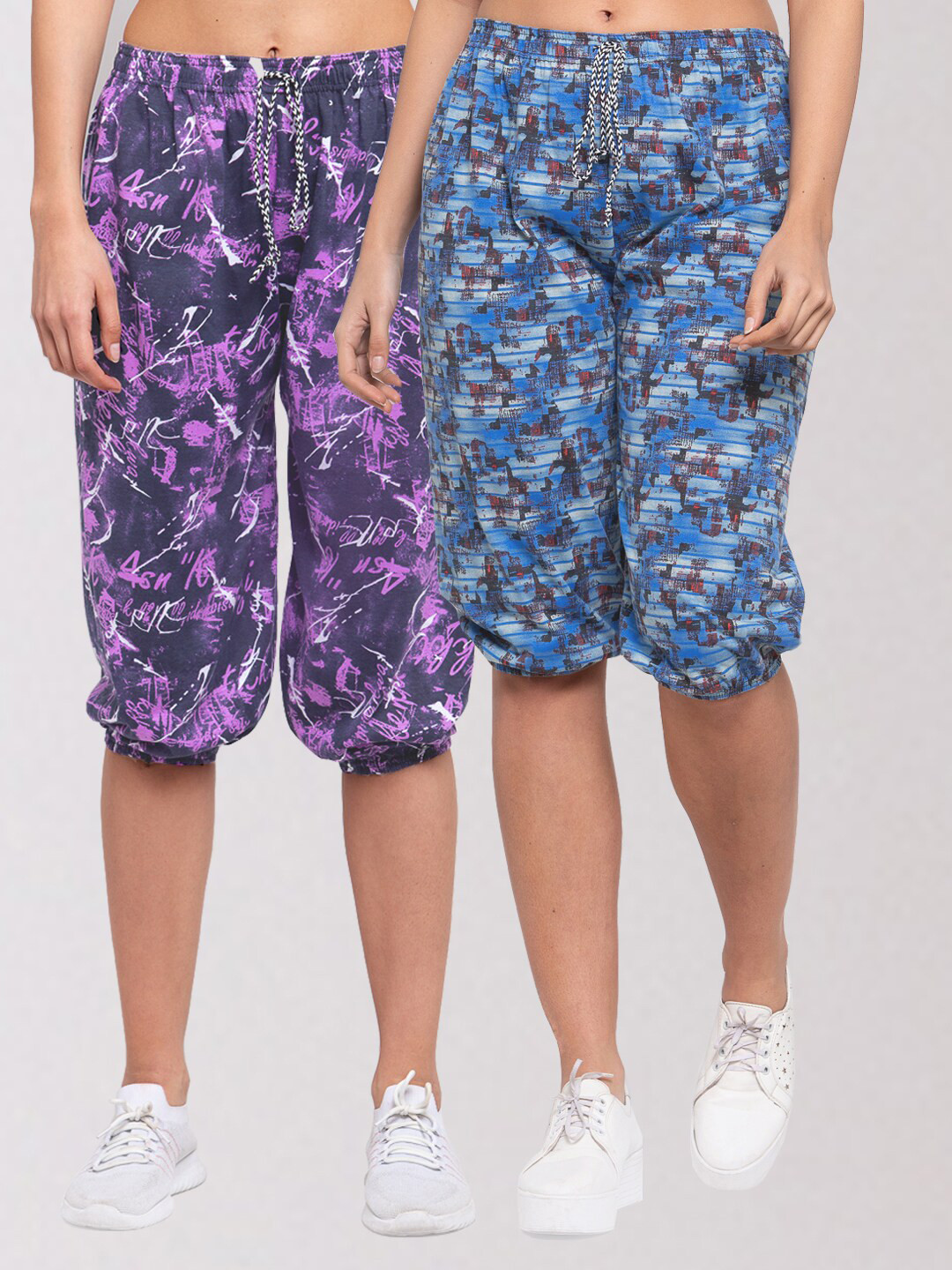 

KLOTTHE Women Pack Of 2 Purple & Blue Printed Regular Fit Capris