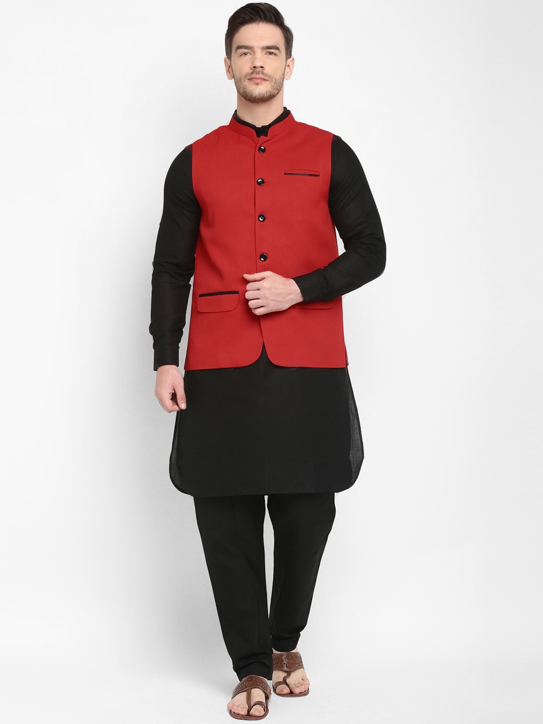 

hangup trend Men Black & Red Solid Kurta with Pyjamas & Nehru Jacket
