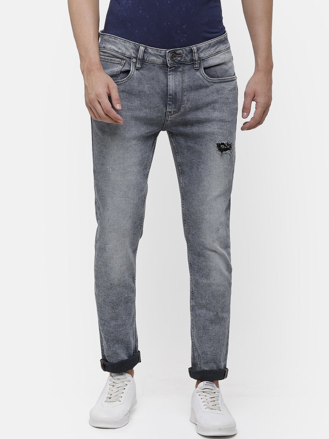 

Voi Jeans Men Grey Skinny Fit Mid-Rise Low Distress Stretchable Jeans