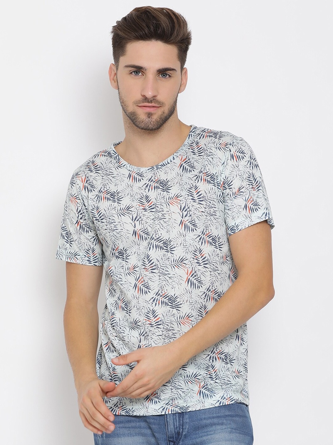 

hangup trend Men White Blue Printed Round Neck Pure Cotton T-shirt