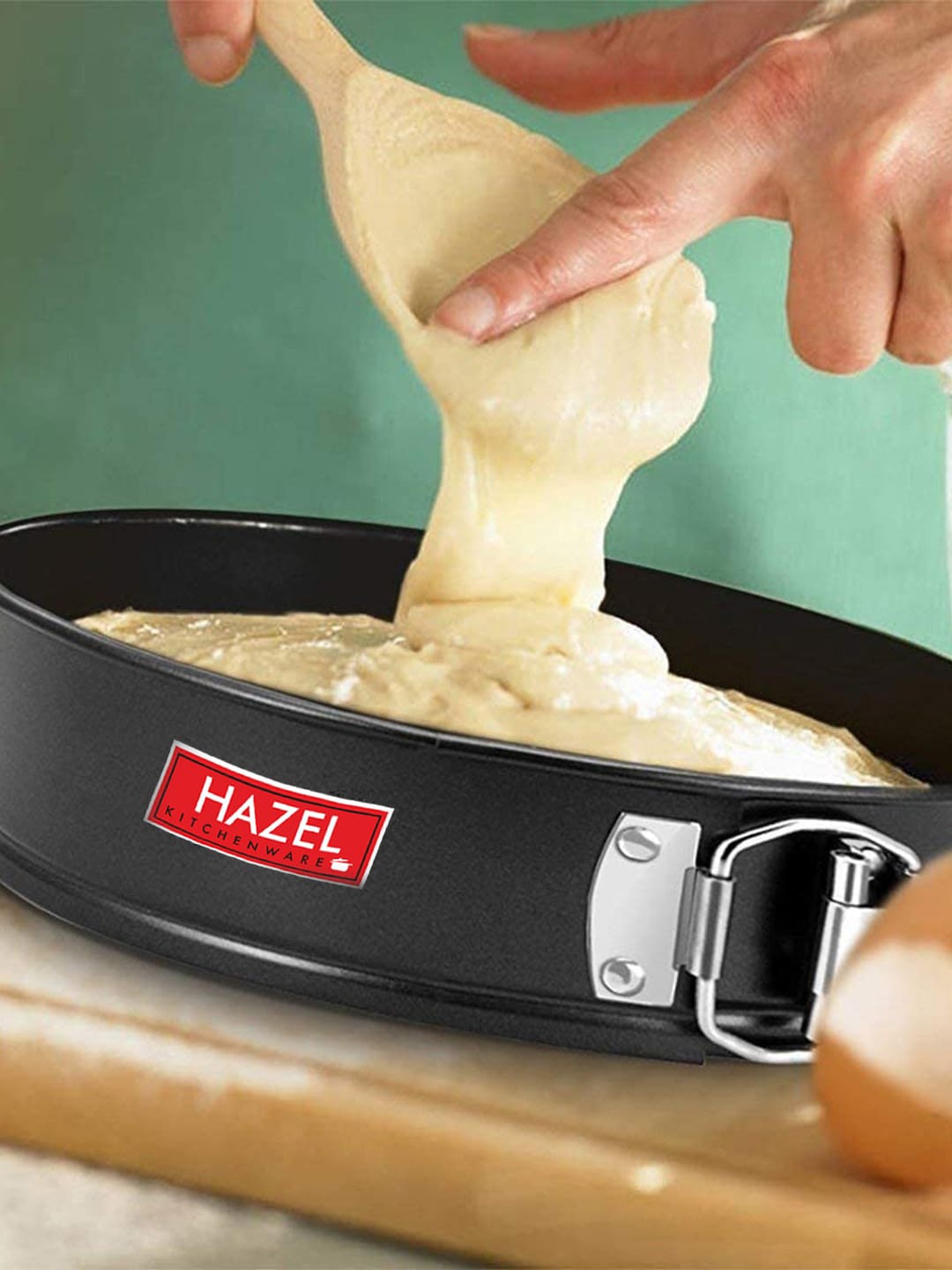 

HAZEL Black Solid Round Aluminium Non-Stick Coated Baking Mould