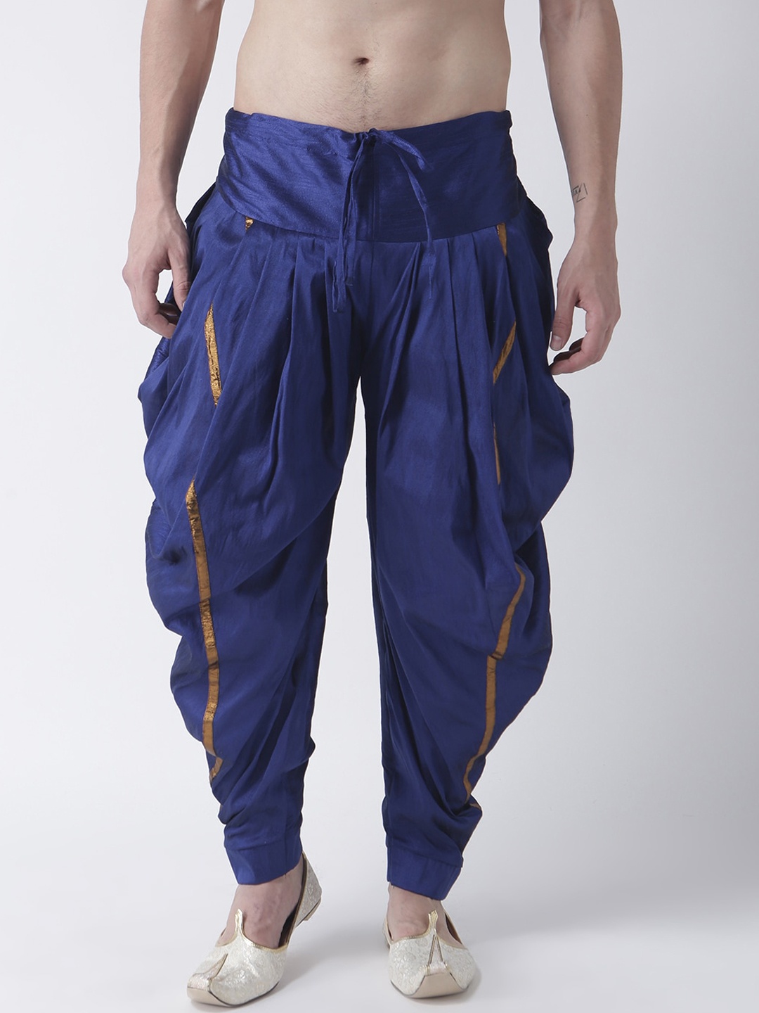 

DEYANN Men Navy Blue Solid Dupion Silk Dhoti Pants