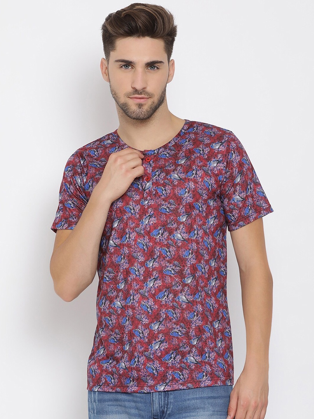 

Hangup Men Rust Red & Blue Printed Henley Neck T-shirt