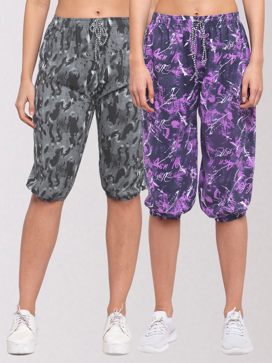 

KLOTTHE Women Set of 2 Purple & Grey Printed Regular Fit Capris