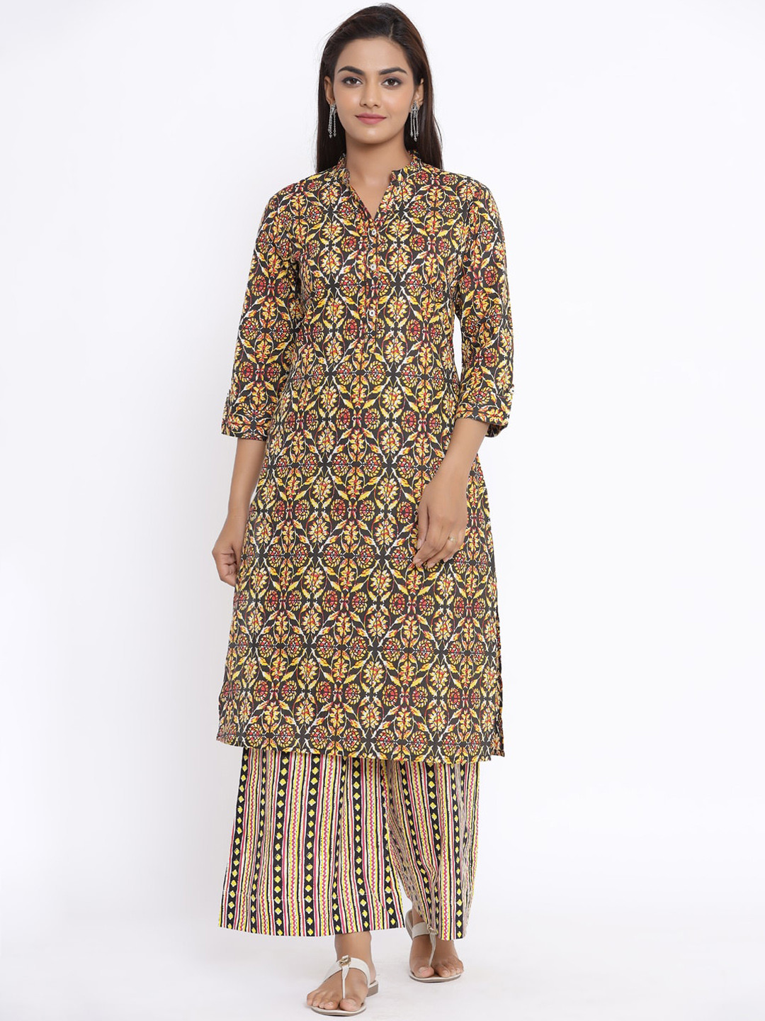 

Sangria Women Black & Yellow Printed Kurta with Palazzos