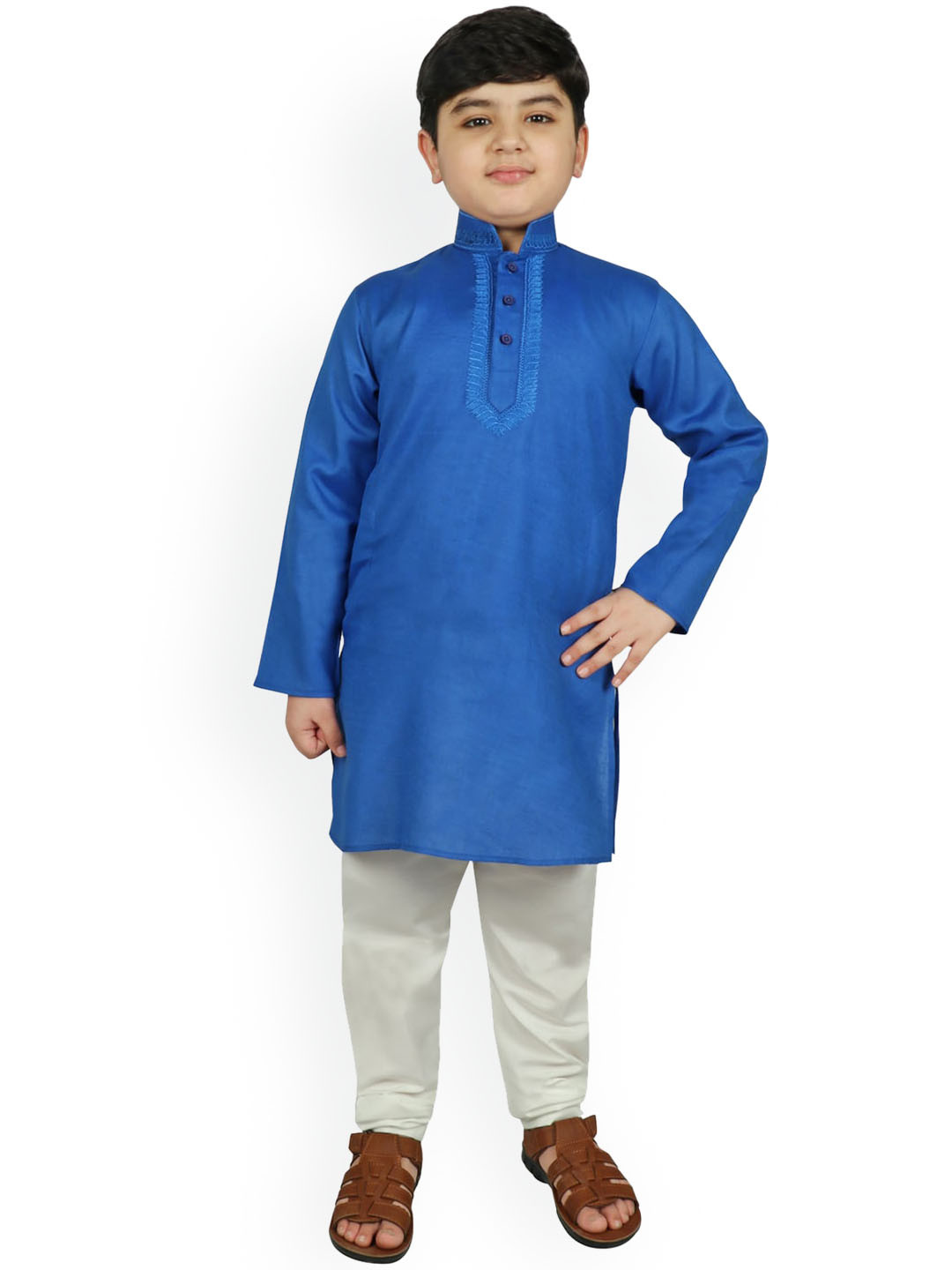 

SG YUVRAJ Boys Blue & White Solid Kurta with Pyjamas