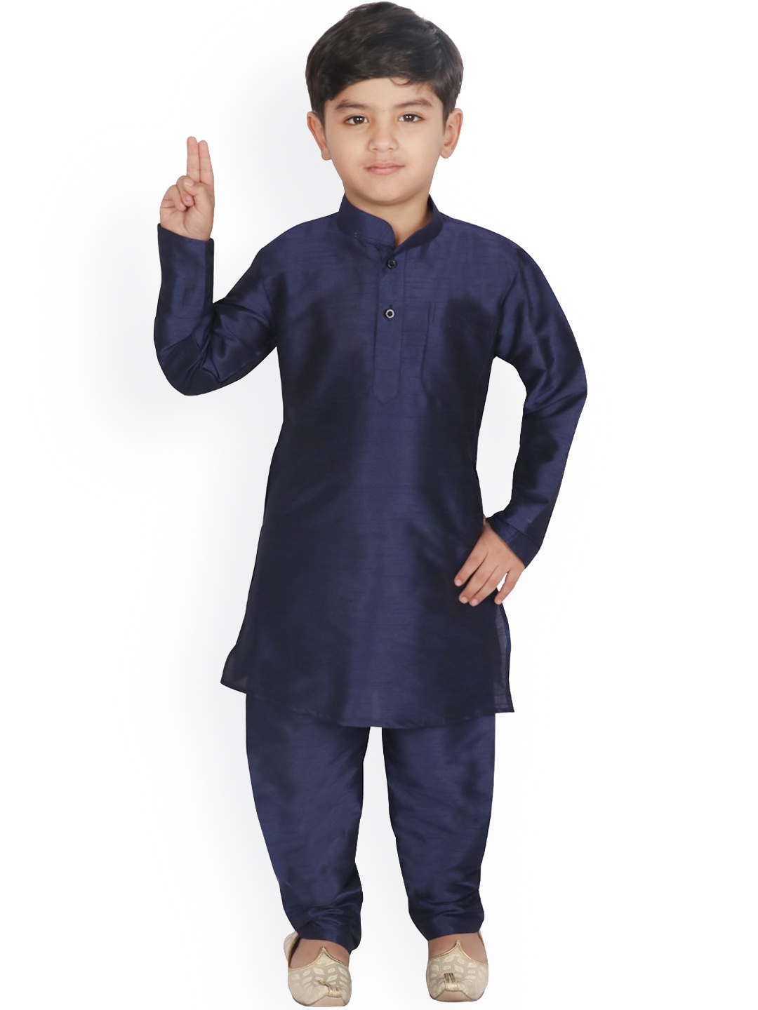

SG YUVRAJ Boys Navy Blue Solid Kurta with Pyjamas