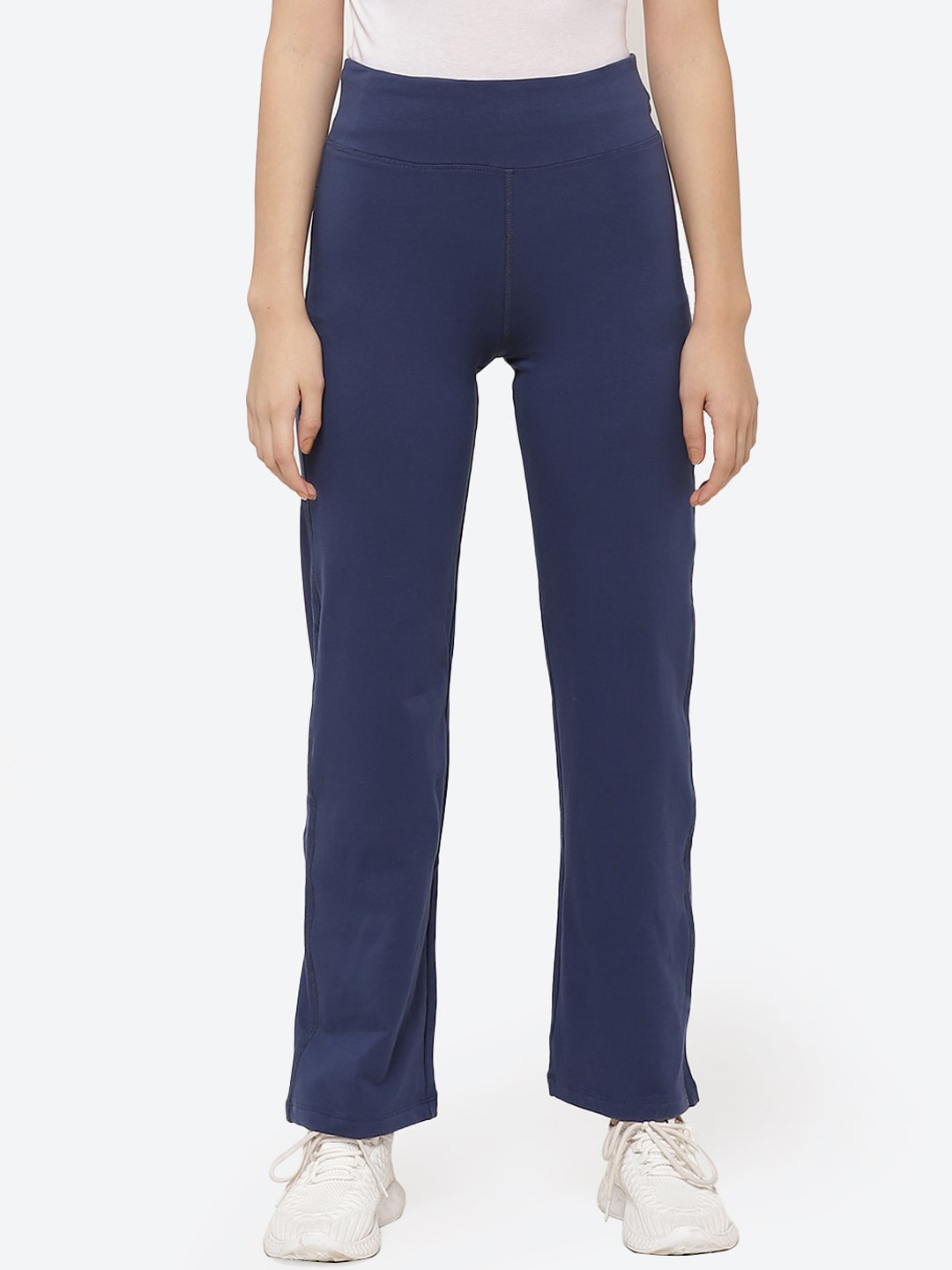 

Biba Women Navy Blue Regular Fit Solid Regular Trousers