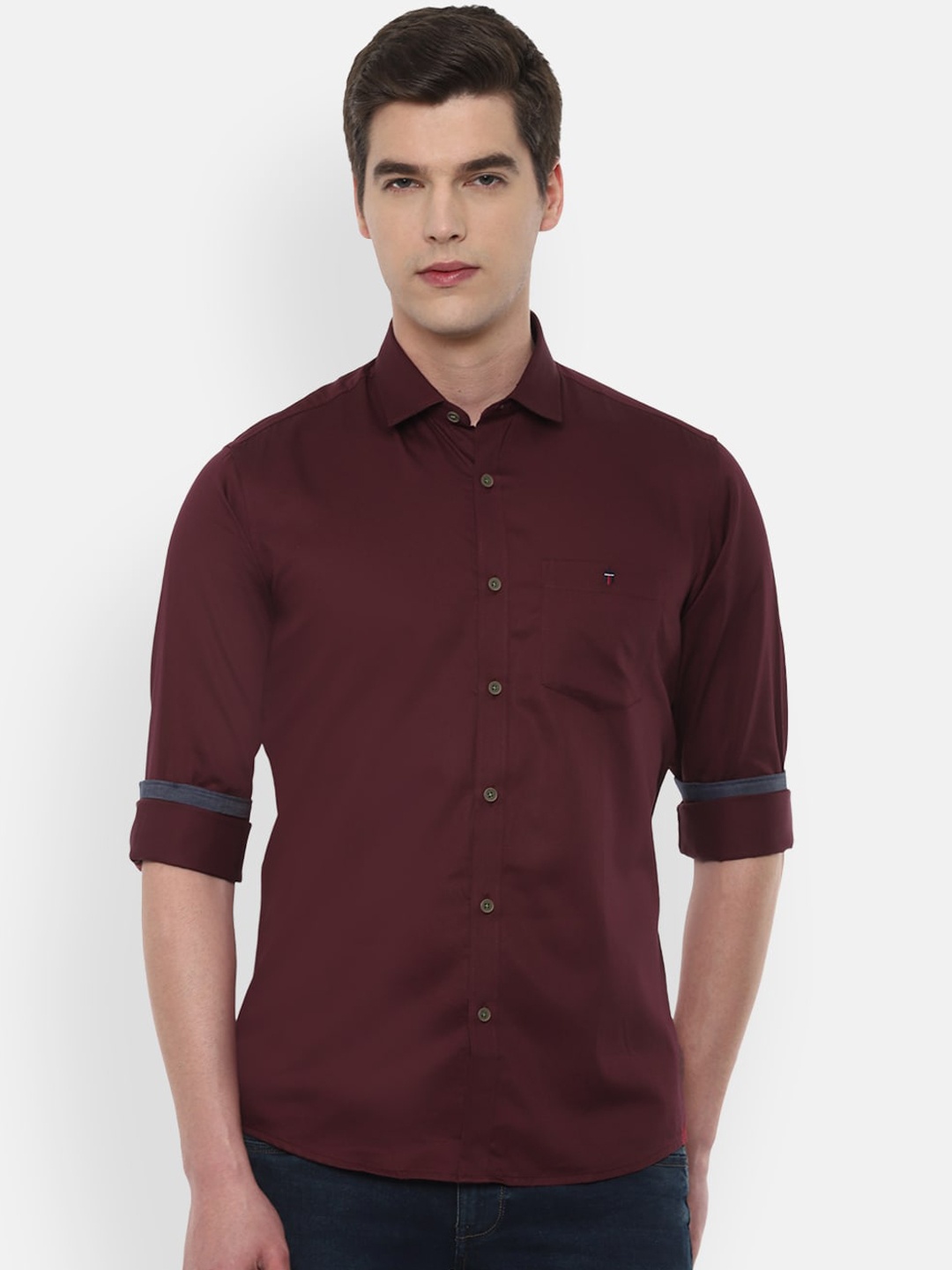 

Louis Philippe Jeans Men Burgundy Slim Fit Solid Casual Shirt