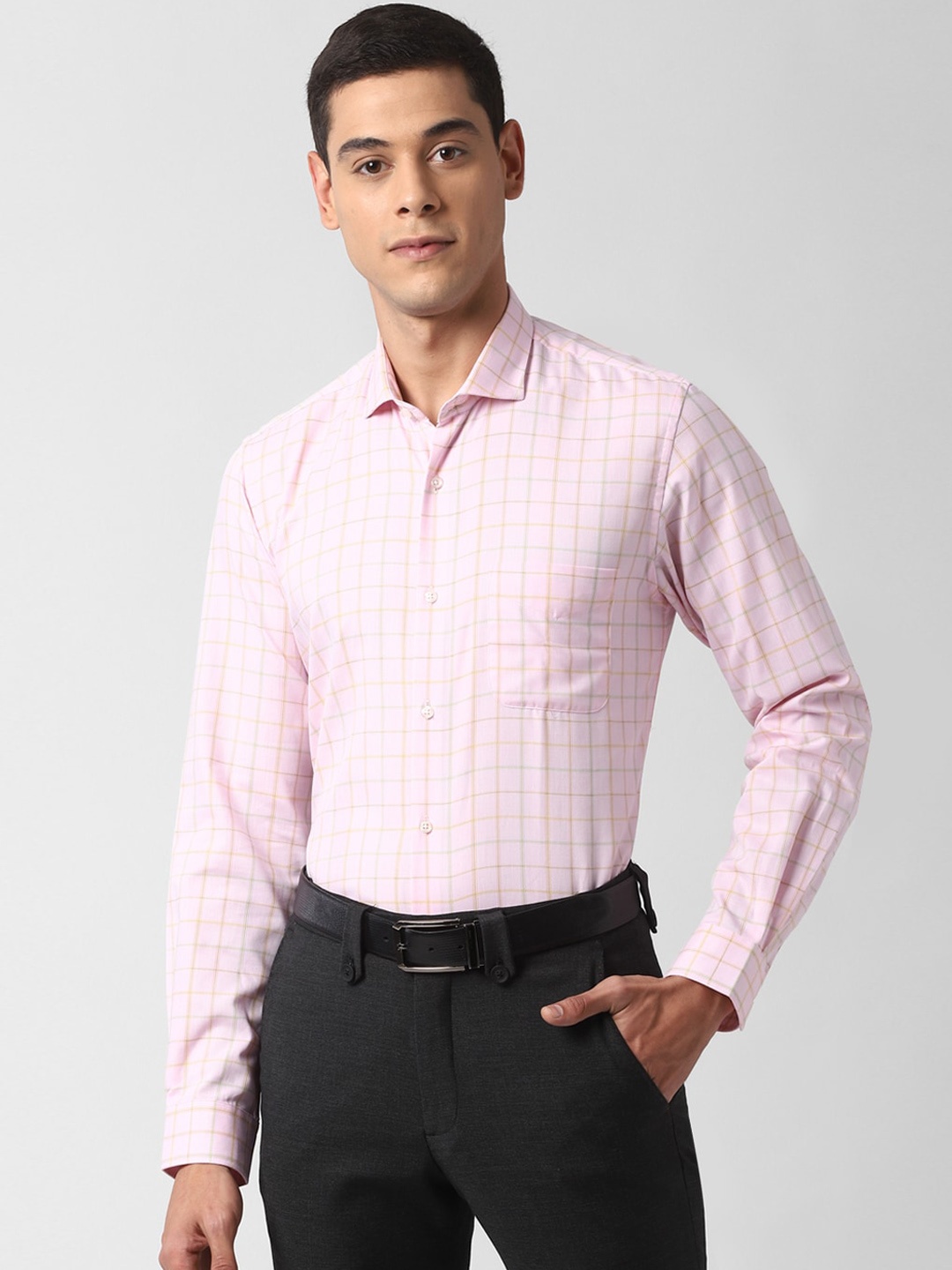 

Peter England Men Pink & Yellow Checked Slim Fit Formal Shirt