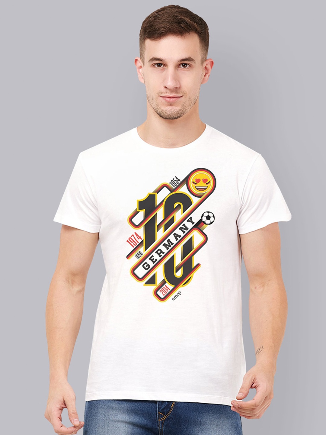 

Free Authority Men White Black Printed Round Neck Pure Cotton T-shirt