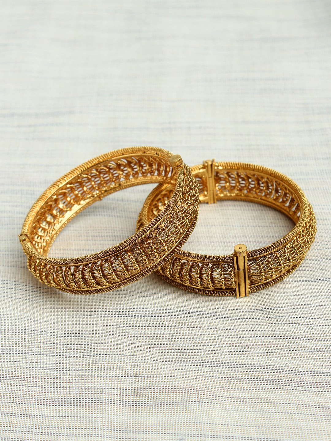 

Adwitiya Collection Set Of 2 24CT Gold-Plated Embellished Handcrafted Designer Bangles