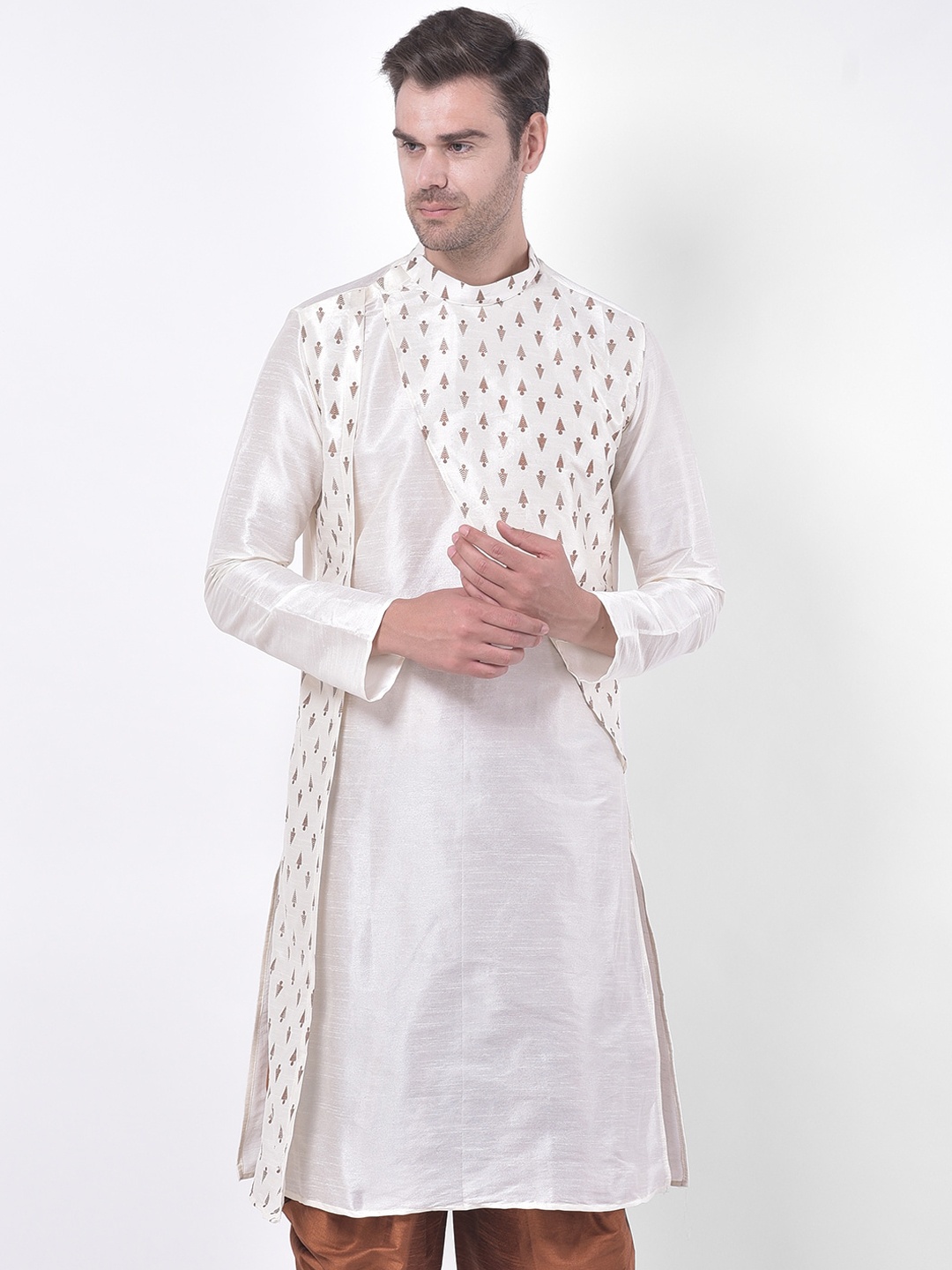 DEYANN Men Off White Ethnic Motifs Printed Kurta