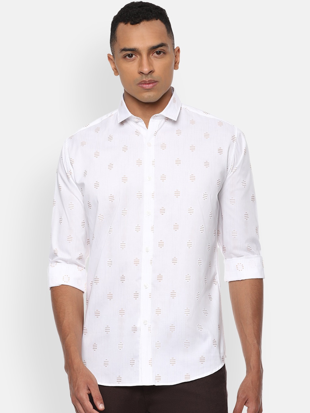 

V Dot Men White Slim Fit Printed Cotton Casual Shirt