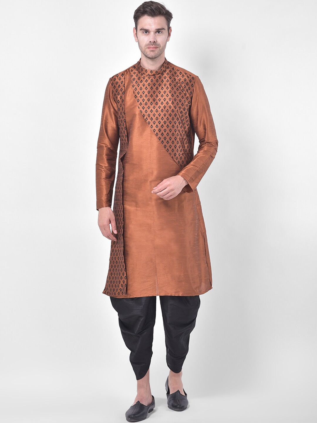 

DEYANN Men Copper-Toned Geometric Printed Kurta