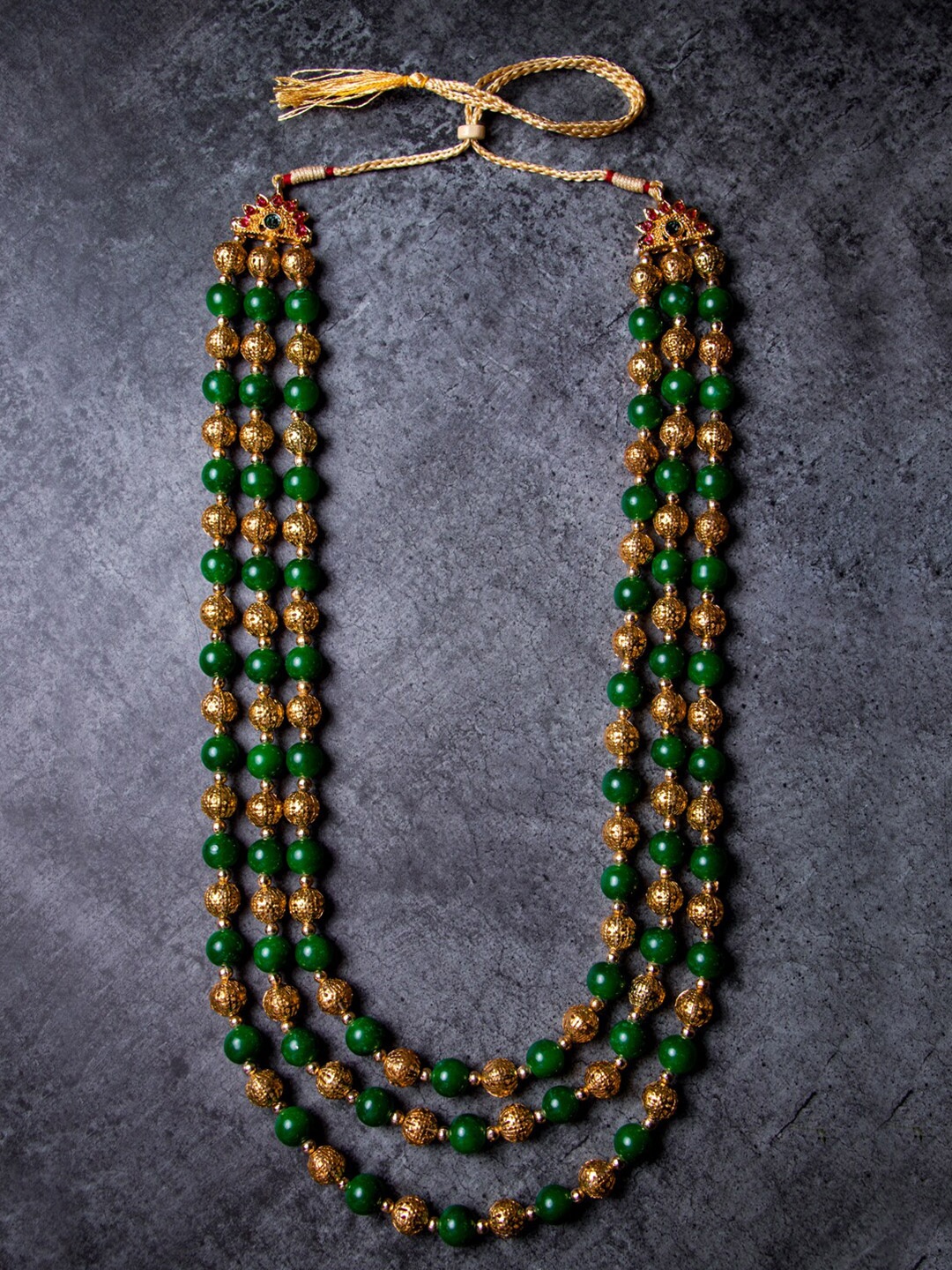 

MORKANTH JEWELLERY Men Gold-Toned & Green Alloy Gold-Plated Handcrafted Chain