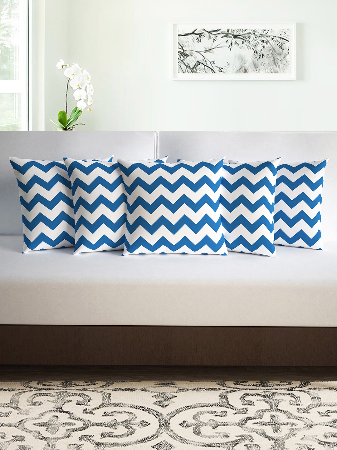 

Divine Casa White & Blue Set of 5 Geometric Square Cushion Covers