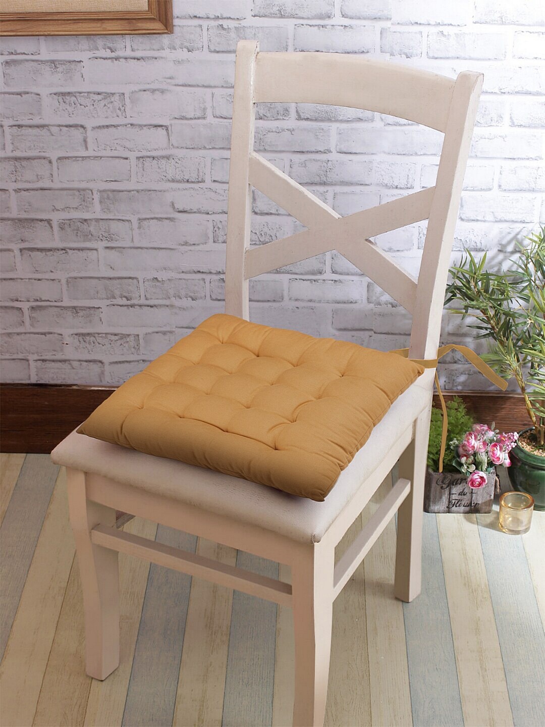 

BLANC9 Mustard Yellow Solid Cotton Square Chair Pad