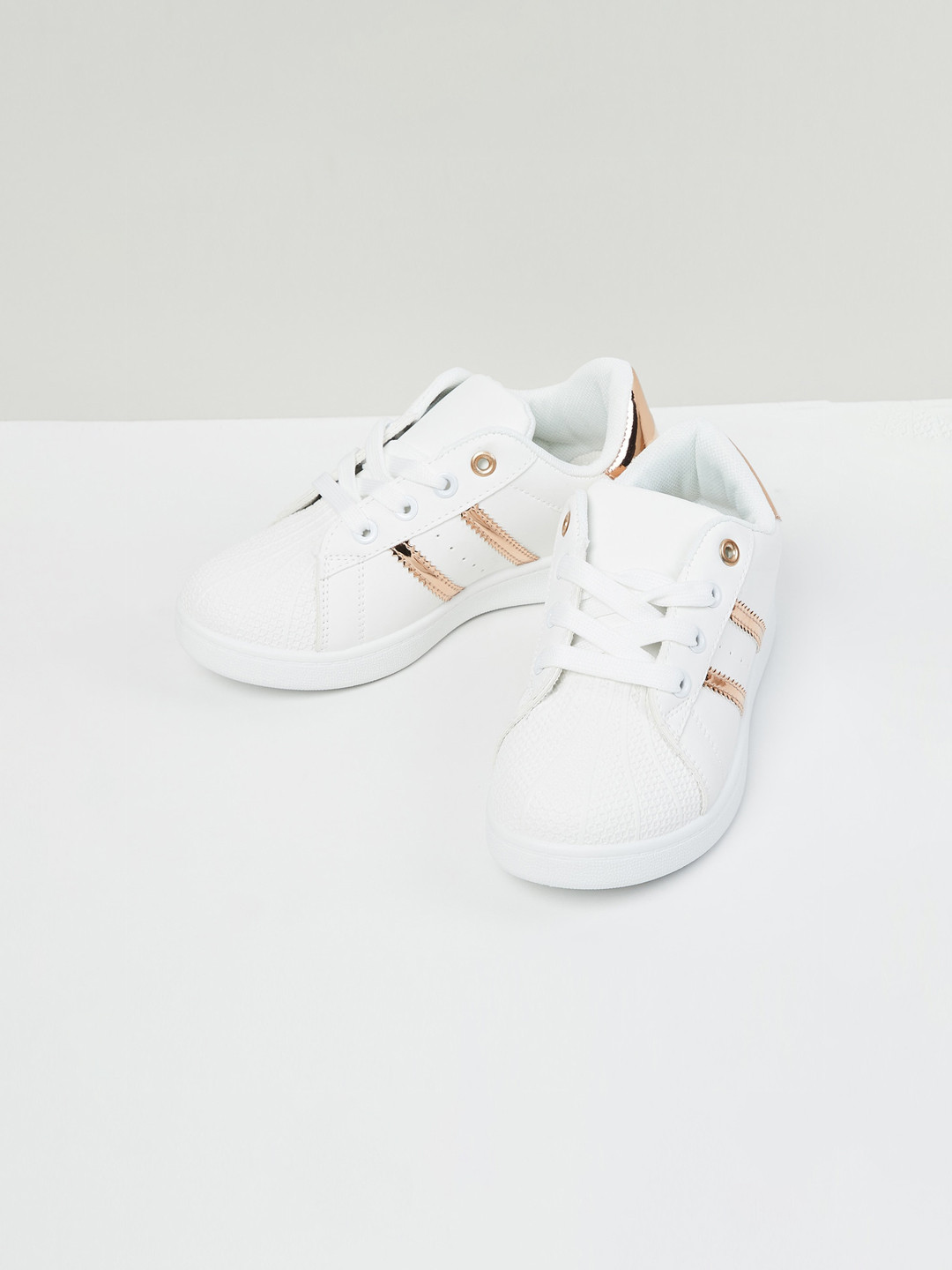 

max Girls White Striped PU Sneakers
