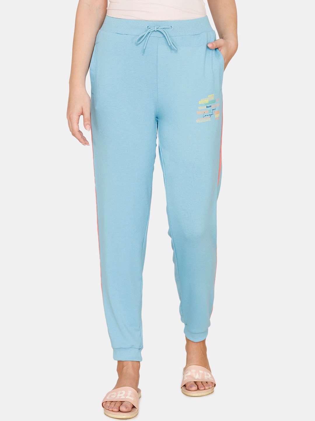 

Zivame Women Blue Solid Straight-Fit Joggers