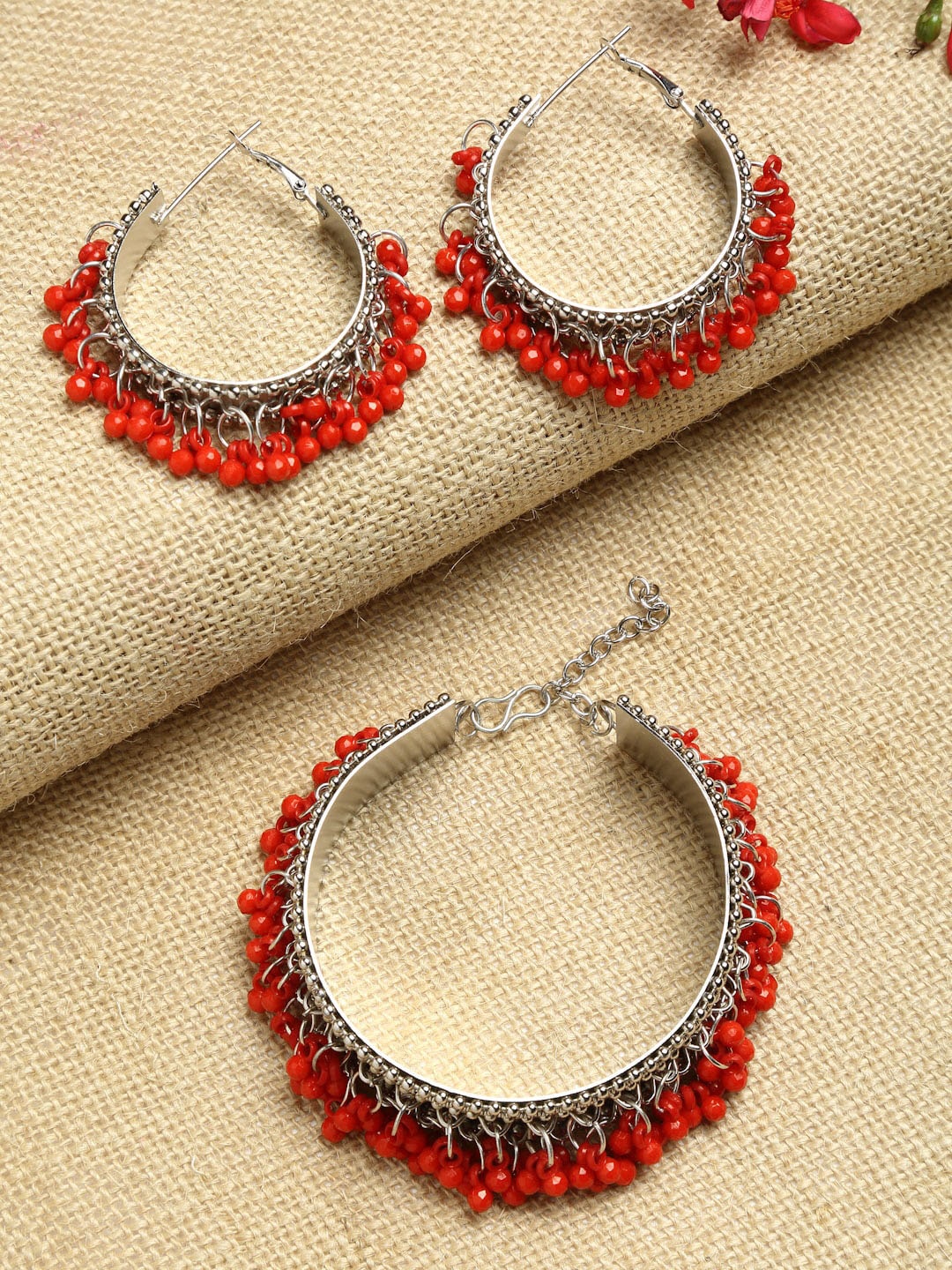 

NEUDIS Silver-Plated & Red Beaded Oxidized Jewellery Set