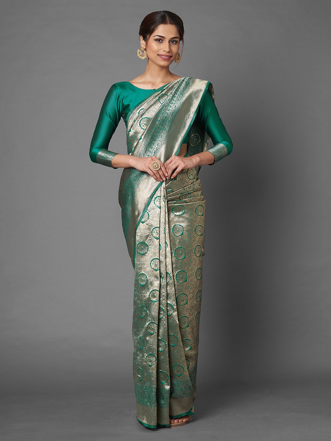 

Mitera Teal Green & Gold-Toned Ethnic Motifs Zari Silk Blend Banarasi Saree