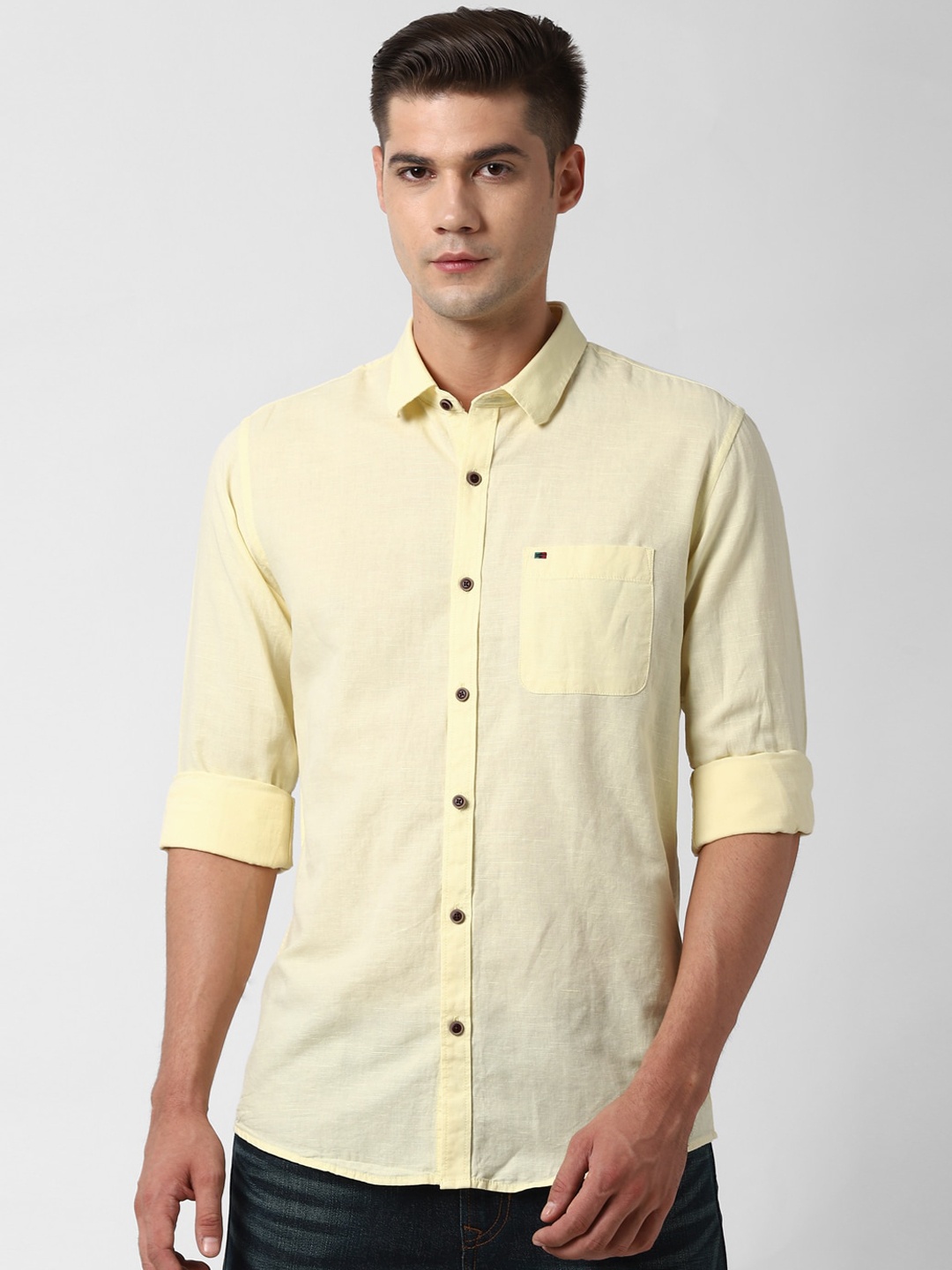 

Peter England Casuals Men Yellow Slim Fit Cotton Casual Shirt