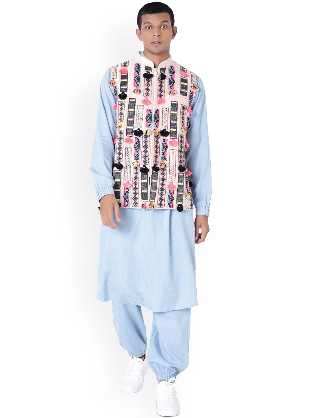 

PS MEN BY PAYAL SINGHAL Men Blue Dupion Silk Kurta with Patiala