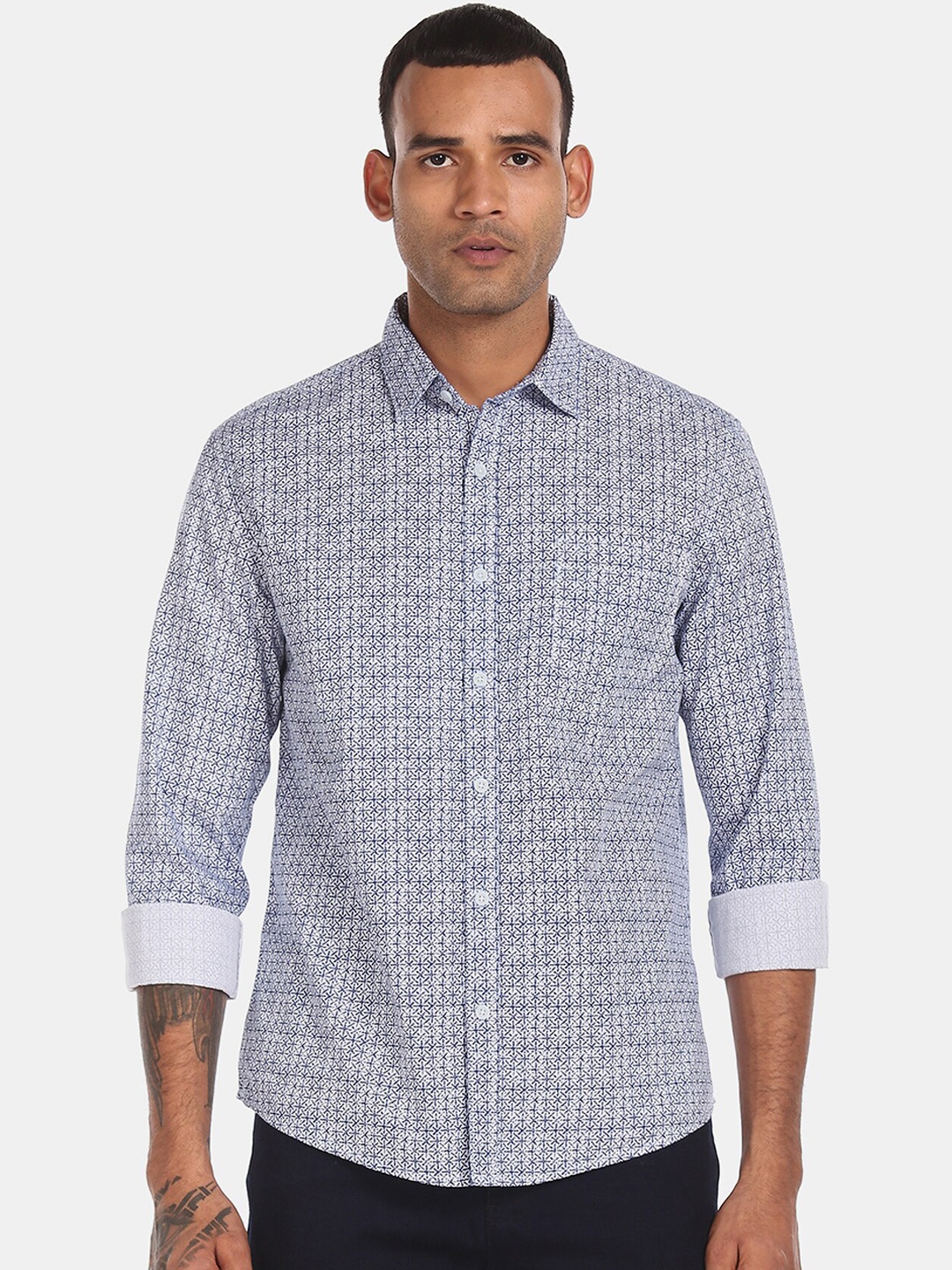

Ruggers Men Multi Checked Casual Shirt