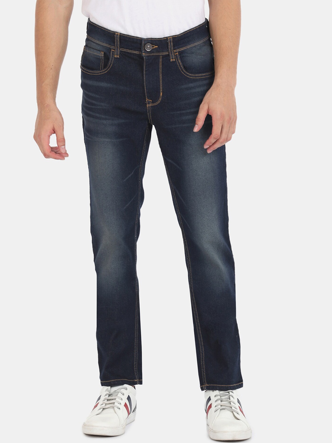 

Colt Men Blue Clean Look Heavy Fade Mid-Rise Whiskered Stone Washed Jeans