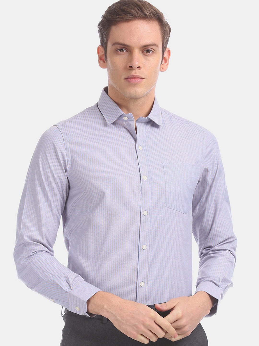 

Excalibur Men Blue Checked Casual Shirt